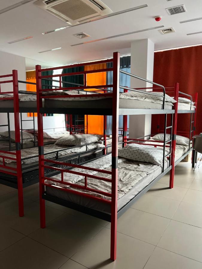 Hostel Fuchs وارسو المظهر الخارجي الصورة